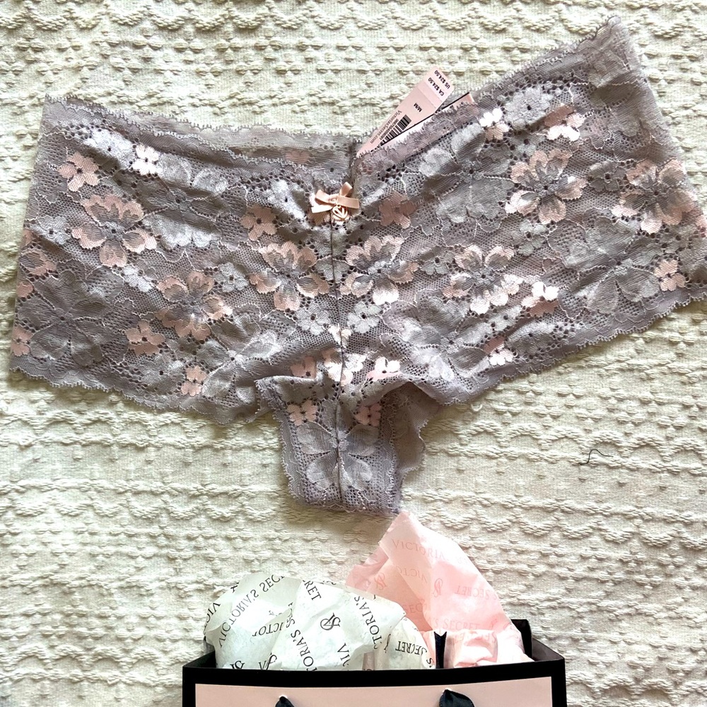 BRAND NEW WITH TAGS Victoria’s Secret Panties Floral Lace Logo Metallic Size M